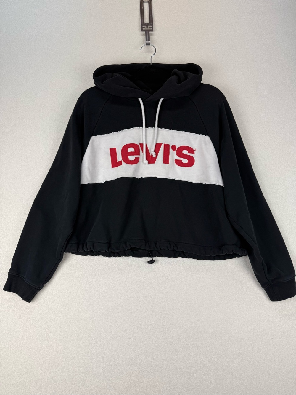 Levi’s Graphic Hoodie Cropped 90’s Style Relaxed Fit Drawstring Waist